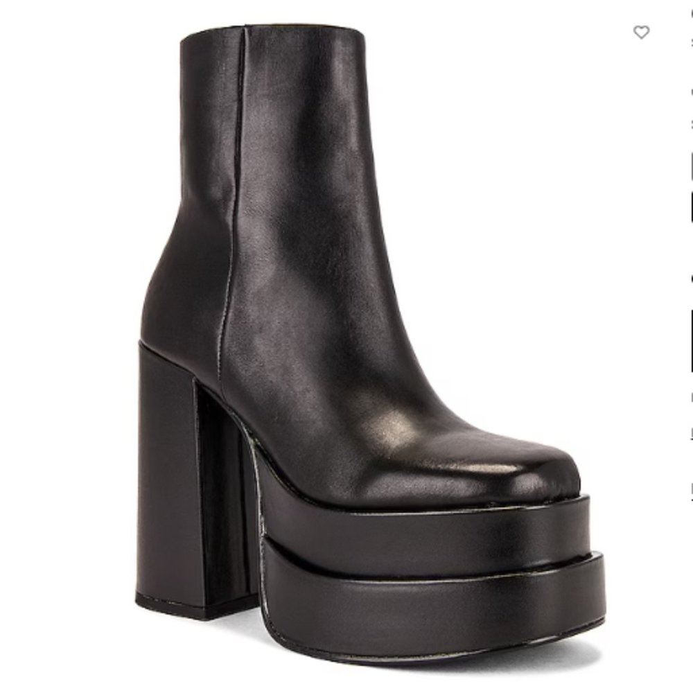 Steve Madden Cobra Platform Boot, Black, Women's Size 6